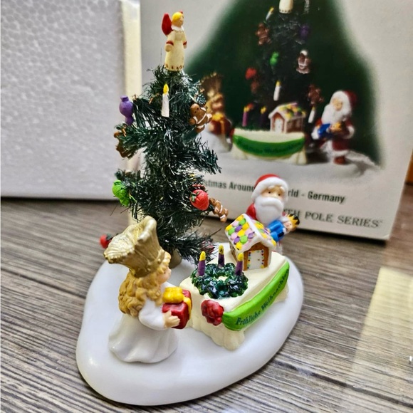 SOLD- Department 56 Christmas Around The World - Germany *read notes - Picture 6 of 8